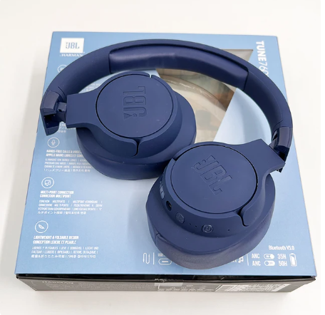 Wireless Bluetooth Headset Colorful Luminous Card-Inserting Game Music Sports Support Mobile Phone Compute